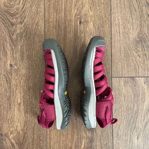 NWOT Keen Whisper Waterproof Women's Sandal Size 6 - Picture 12 of 12